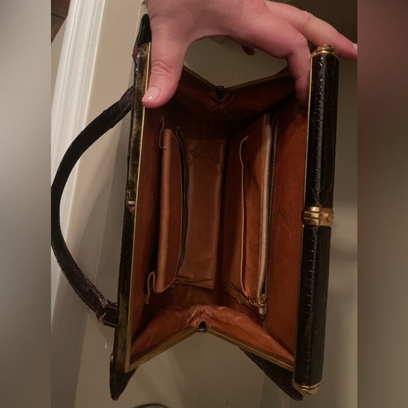 Vintage Lucille de Paris Brown Alligator Leather Handbag With Mirror RARE - Picture 12 of 16